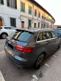 AUDI A3 4a serie A3 SPB 40 TFSI e S tronic