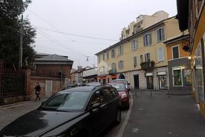 NEGOZIO A MILANO