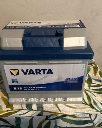 Batteria Varta 12V