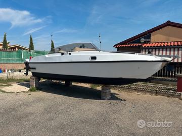 Barca Sidra futura 21 mercury 150cv semicabinata