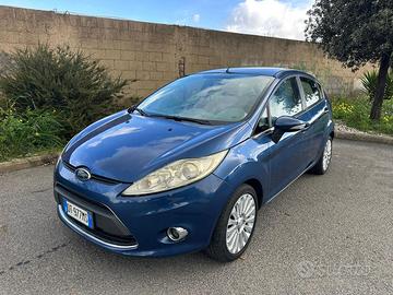 Ford Fiesta 1.2 Benz