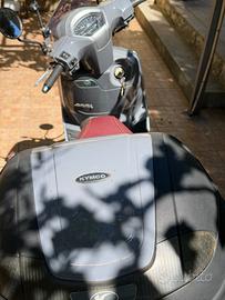 Scooter kymco like 150