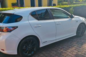Lexus CT 200 ibrida