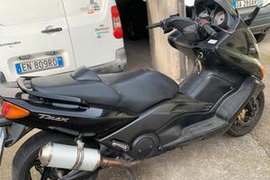 Scooter TMax Yamaha 500