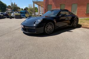 Porsche 911 Coupe 3.0 Carrera 4S auto