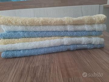 Sei asciugamani ospite. Spugna. Nuovi