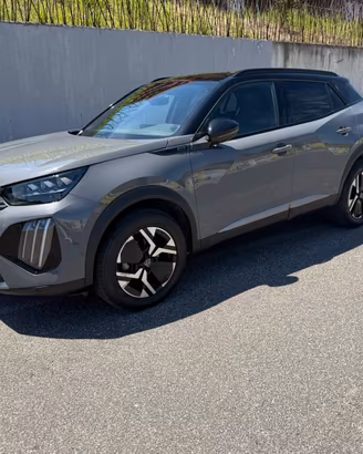Peugeout GT 130 CV  2023