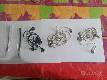 6 pz auricolari e cinghietti samsung caricabatteri