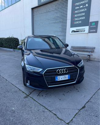 AUDI A3 30 g-tron sport