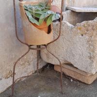 lavatoio tripiede antico