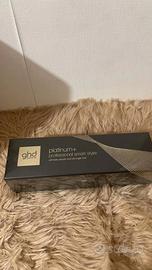 Piastra capelli GHD Platinum+ nuova e non aperta