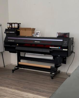 MIMAKI UCJV300-107 STAMPANTE PLOTTER UV + TAGLIO