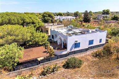 VILLA SINGOLA A NARDÒ