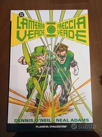 lanterna verde freccia verde absolute