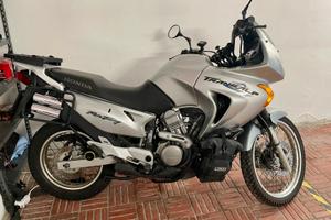 Honda transalp 650 FMI