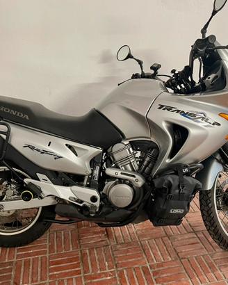 Honda Transalp 650 FMI