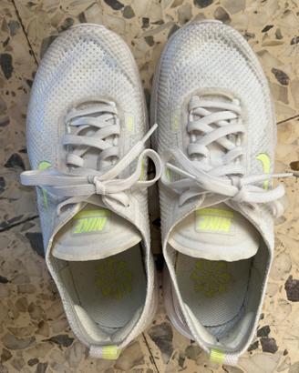 Nike free scarpe