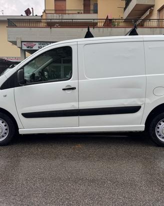 Citroen jumpy 2.0 turbo disel euro6