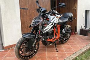 KTM 1290 Super Duke R MY18 (2017-2018)