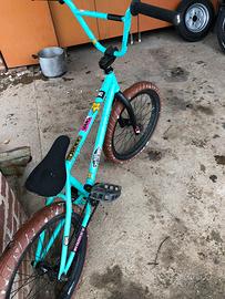 Bmx street united