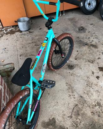 Bmx street united