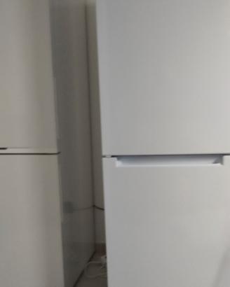 Frigorifero combinato Indesit NO FROST 