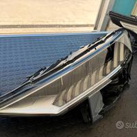 FANALE RICAMBI AUDI Q8 (DANNEGGIATO)