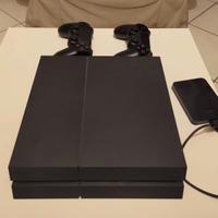 PS4 Slim 1,5 TB + 2 joypad + 2 giochi