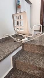 Sedia girevole per vasca da bagno
