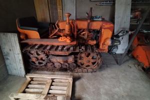 Trattore a cingoli Fiat