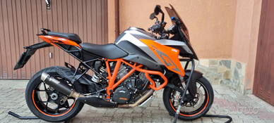 Ktm 1290 super duke gt