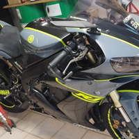 Yamaha yzf r1