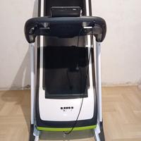 Tapis roulant elettrico professionale Diadora