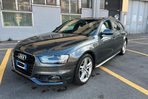 Audi a4 2.0d S-line 177cv 11/2013. Euro 5b