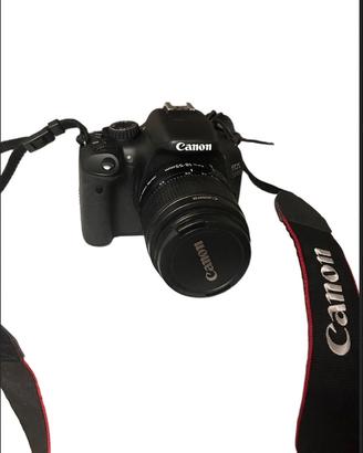 Canon EOS 550D kit 18-55 IS II