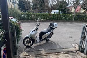 Scooter honda sh 150