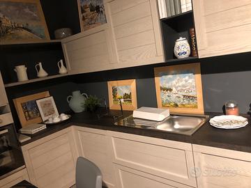 Cucina in svendita dal nostro magazzino Nuove