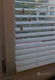 Tenda Veneziana in legno tiglio