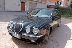 Jaguar S type 
