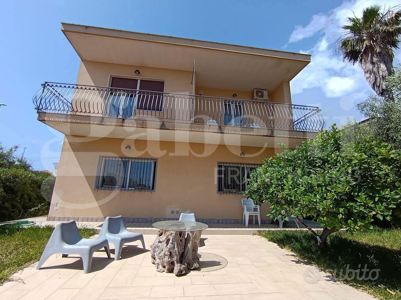 Casa – Siracusa, Villaggio Elios, Carrozzieri - Vista 2