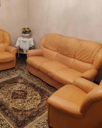 salotto in vera pelle