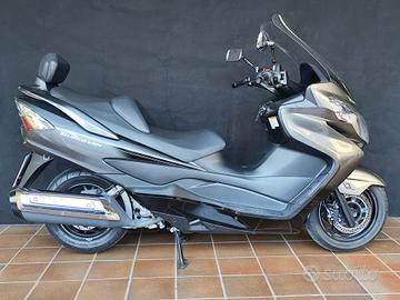 Suzuki Burgman AN 400