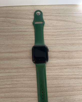 Apple Watch 44 mm SE Cellular
