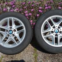 Cerchi in lega BMW con pneumatici estivi