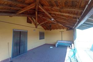 Casa indipendente di 202 m² con 4 locali e box aut