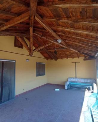 Casa indipendente di 202 m² con 4 locali e box aut