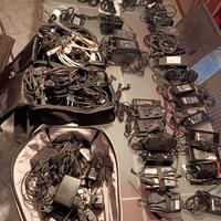 alimentatore 12v e altri valori  lotto 32 pezzi