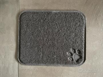 Tapettino cattuea-sabbia per  lettiera gatti