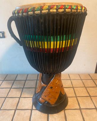 Djembe artigianale