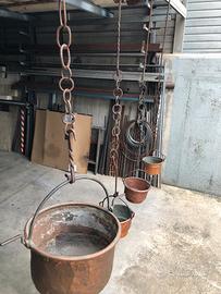 Vecchie catene per paioli